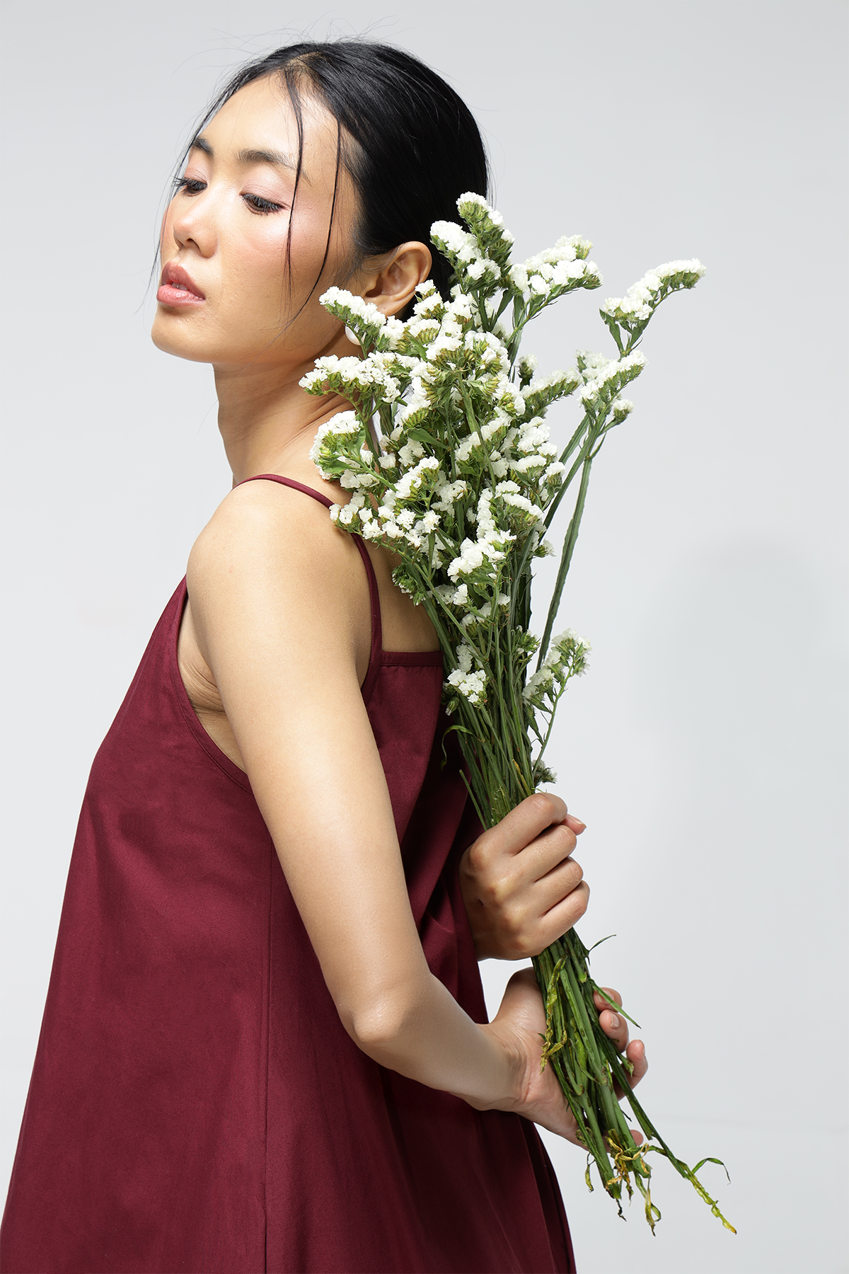 Stella V-Neck Dress : Merlot